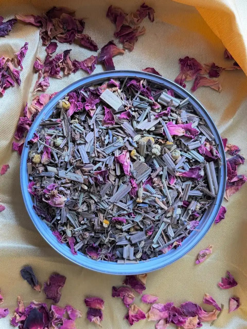Aura Earth Tea